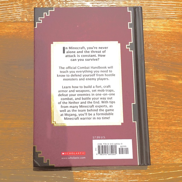 Minecraft Essential Handbooks Series - Picture 8 of 14